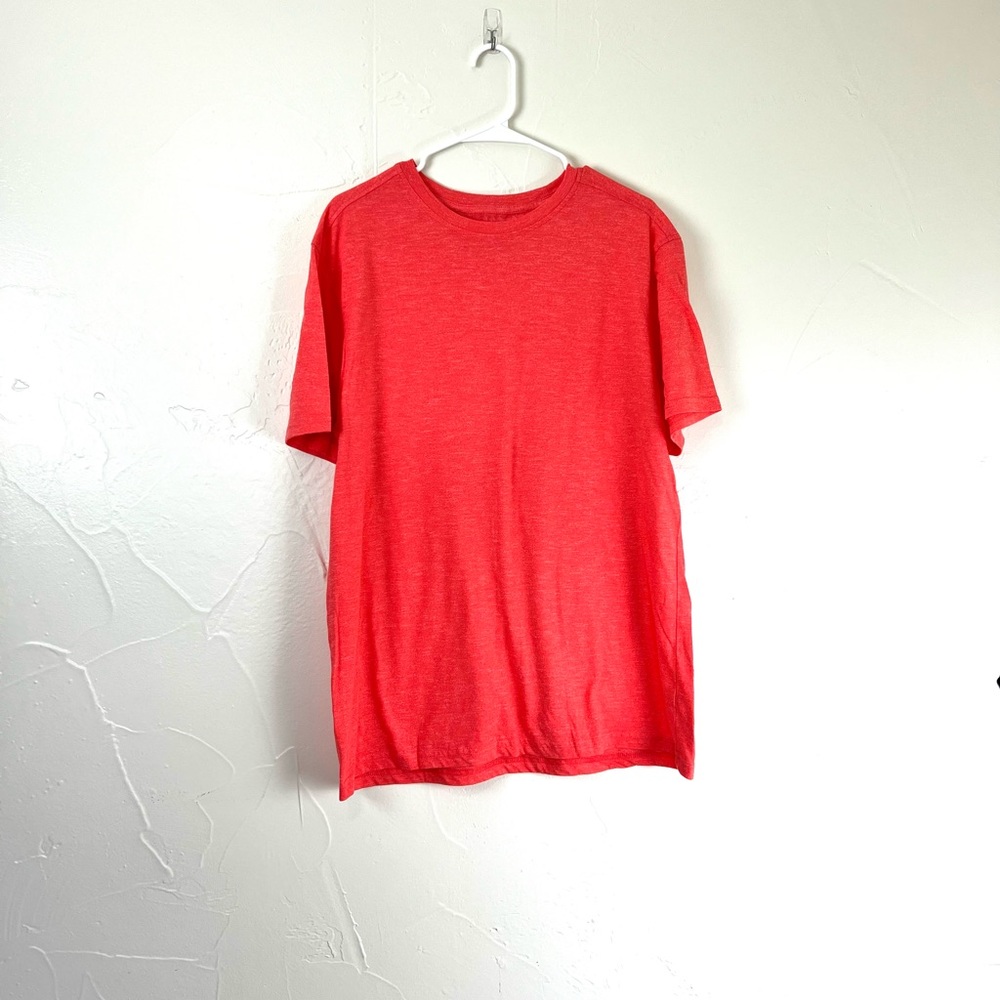 ⭐️EUC Everyday Tee